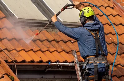 Démoussage et hydrofuge de toiture à Bergicourt